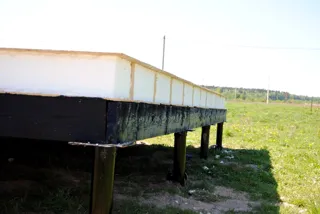 Haus nach Projekt „Musa“, Cottage-Siedlung „Schiwopisnyj bereg“: Fundament und Grundrahmen
