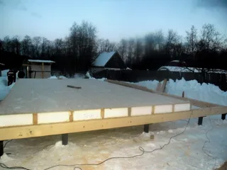 House based on the “Ermak” design, Serednevo village: SIP panel floor at level 0