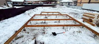 Haus 140 m² nach Projekt „Jessentuki 8x9“, Dorf Afanasovo: Fundament und Grundrahmen