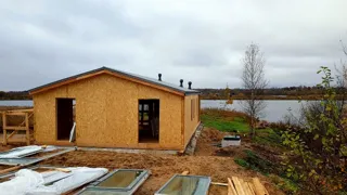 Haus nach Projekt „Barnhouse 76.1“, Dorf Zolotoruche: Dach