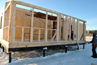 Haus nach individuellem Entwurf, Kineshma: Wandmontage