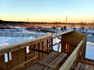 House based on the “Barnhouse 110” design, Moscow Region: wall assembly