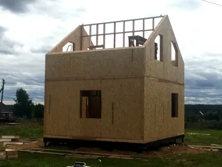 Haus nach Projekt „Amulet“, Gebiet Kostroma: Obergeschoss und Dachgeschoss