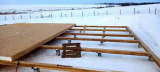 130 m² house built to a custom design, Ovchukhi village: SIP panel floor at level 0
