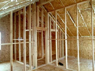 Haus nach Projekt „Nesabudka“, SNT „Rus“: Trennwände