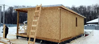 Haus 48 m², individuelles Projekt, Siedlung „Nowoe Jusupowo“: fertiges Haus