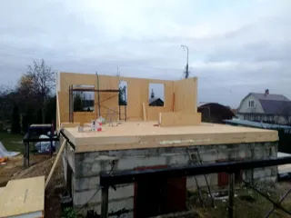 Haus nach individuellem Entwurf, Gartengemeinschaft SNT „Lasarewo“: Wandmontage