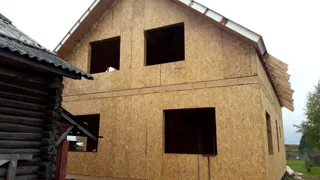 Haus nach Projekt „Jastreb“, Gebiet Iwanowo: Obergeschoss und Dachgeschoss
