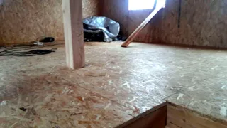 Haus nach Projekt „Majak“, Dorf Verkhnee Myachkovo: Innenwände