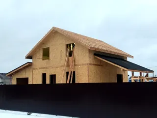 Custom-design house, Kostroma: roofing
