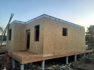 House based on the “Lotos” design, Glubokovo village: wall assembly