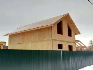 “Dorofeyevo” projesine göre ev, Synkovo köyü: ikinci kat ve çatı katı