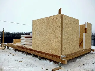 “Barnhouse Otrazhenie” projesine göre ev, Yaroslavl bölgesi: duvar montajı