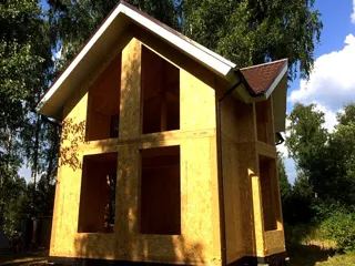 Haus nach Projekt „Musterhaus“, Gebiet Moskau: Obergeschoss und Dachgeschoss
