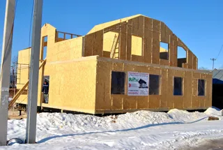 Haus nach Projekt „Townhouse - 1“, Ivanovo: Wandmontage