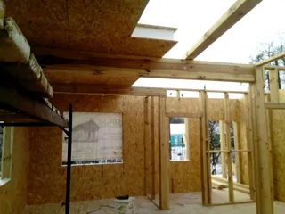 Haus nach Projekt „Wdochnowenie“, Wyksa: Geschossdecke und Dachgeschoss