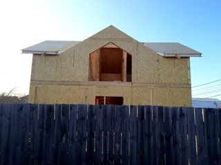 Haus nach Projekt „Dorofejewo“, Kovrov: Wandmontage
