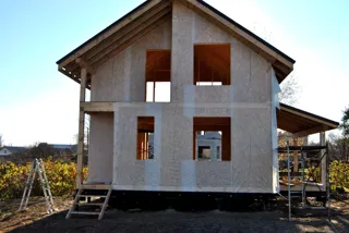 Haus nach Projekt „Solo“, Siedlung Vichuga: Fertiges Haus