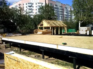 Haus nach individuellem Projekt, Yaroslavl: Fundament und Grundrahmen