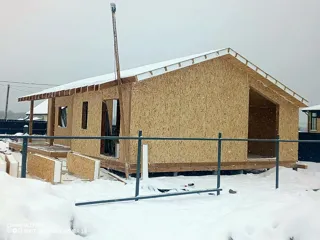 Haus nach individuellem Entwurf, Dorf Kukarino: Dach