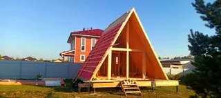 Haus nach Projekt „A-Frame Altai“, Gebiet Moskau: Wandmontage