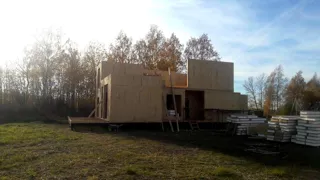 Haus nach Projekt „Grafit“, Siedlung Lyubashino: Wandmontage