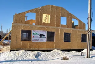 Haus nach Projekt „Townhouse - 1“, Ivanovo: Wandmontage