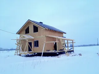 Haus nach Projekt „Sefir“, Dorf Zubino: Wandmontage