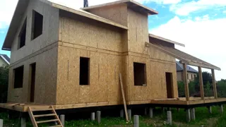 Haus nach Projekt „Tajna“, Krasnogorsk: Obergeschoss und Dachgeschoss