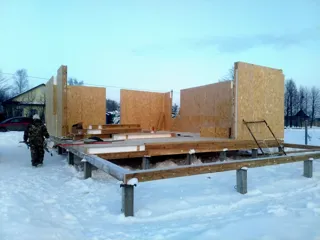 86,7 m² house built to a custom design, Shuya: wall assembly