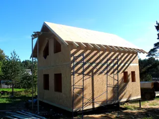 Haus nach Projekt „Metschta pl.4“, Dorf Bychikha: Dach