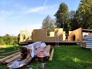 Haus nach individuellem Entwurf, Dorf Kuznetsovo: Wandmontage