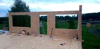 Haus 84 m², individuelles Projekt, Siedlung „Pojma Rusy“: Wandmontage