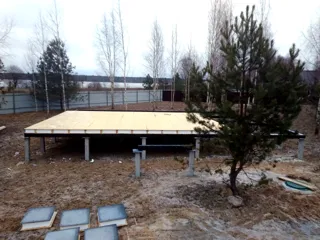 Haus nach Projekt „Korsar - D2.8“, Siedlung Gustomesovo: SIP-Boden auf Höhe 0