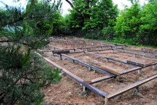 Haus nach Projekt „Pegas-2“, Gebiet Moskau: Fundament und Grundrahmen