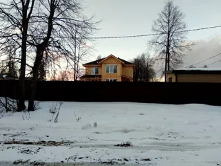 Haus nach individuellem Entwurf, Dorf Yakovlevskoe: fertiges Gebäude