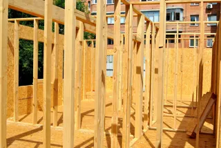 Haus nach Projekt „Pegas-2“, Gebiet Moskau: Wandmontage
