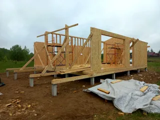 Haus 86,6 m² nach individuellem Projekt, Dorf Laptevo: Wandmontage