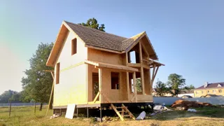 Haus nach Projekt „Sarja“, Kazan: Obergeschoss und Dachgeschoss