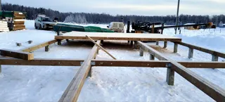 Haus nach individuellem Projekt, KP „Saretsche“: Fundament und Grundrahmen