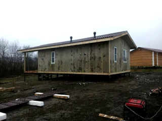Custom-design house, Sukhodol settlement: wall assembly