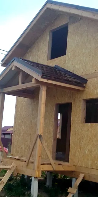 “Ermak” projesine göre 103 m² ev, Kostroma bölgesi: çatı