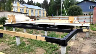Özel projeye göre 148 m² ev, Ivanovo: temel ve alt bağlama kirişi