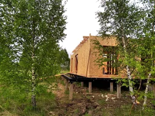 Haus nach Projekt „Mistika E“, Region Tula: Wandmontage