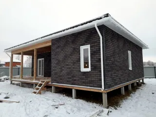 Haus nach Projekt „Randevu - E2.8“, Dorf Bashutino