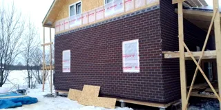 Haus 163 m² nach individuellem Projekt, Dorf Turabevo: Fassadenverkleidung