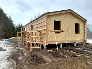 Haus 65,4 m² nach individuellem Projekt, Dorf Striznevo: Fassadenverkleidung