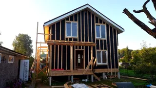 Haus 153 m² nach individuellem Projekt, Rostov: Fassadenverkleidung