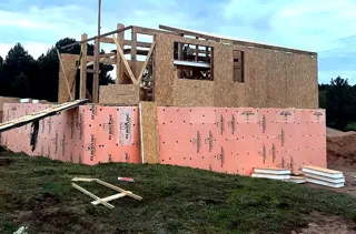 Haus 100 m² nach Projekt „Barnhouse 76.1“, Dorf Izbizhe: Obergeschoss und Dachgeschoss