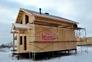Haus nach Projekt „Sefir“, Dorf Kadnikovo: Dach